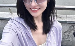 有力缓慢而坚定的进入happy